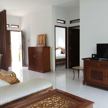 Villa Das Meer 2Br Villa Near Lovina Beach ภายนอก รูปภาพ
